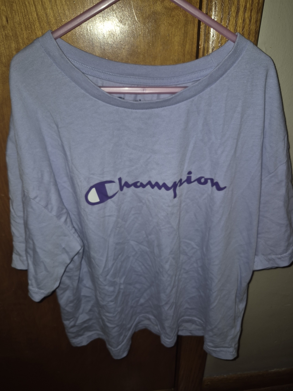 CHAMPION Girl's Sixe XL Lavender Logo Tee